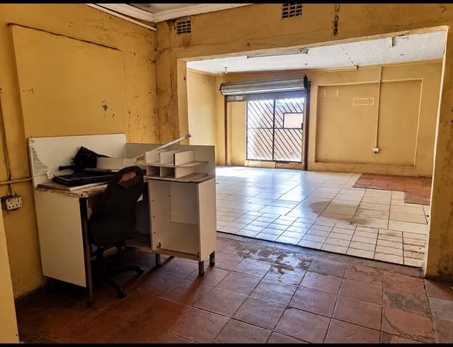 2 BEDROOM HOUSE FOR SALE IN EVATON WEST